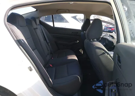 2023 Nissan Altima Sv Fwd z USA, uszkodzony, nr VIN 1N4BL4DV6PN411323